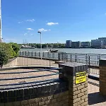 Riverside 1Bd Near Canary Wharf