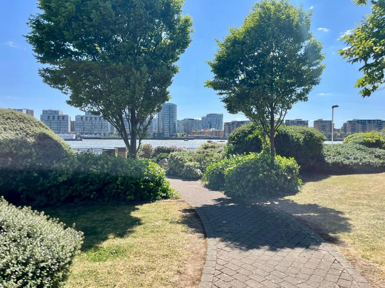 Riverside 1bd Near Canary Wharf Apartamento *